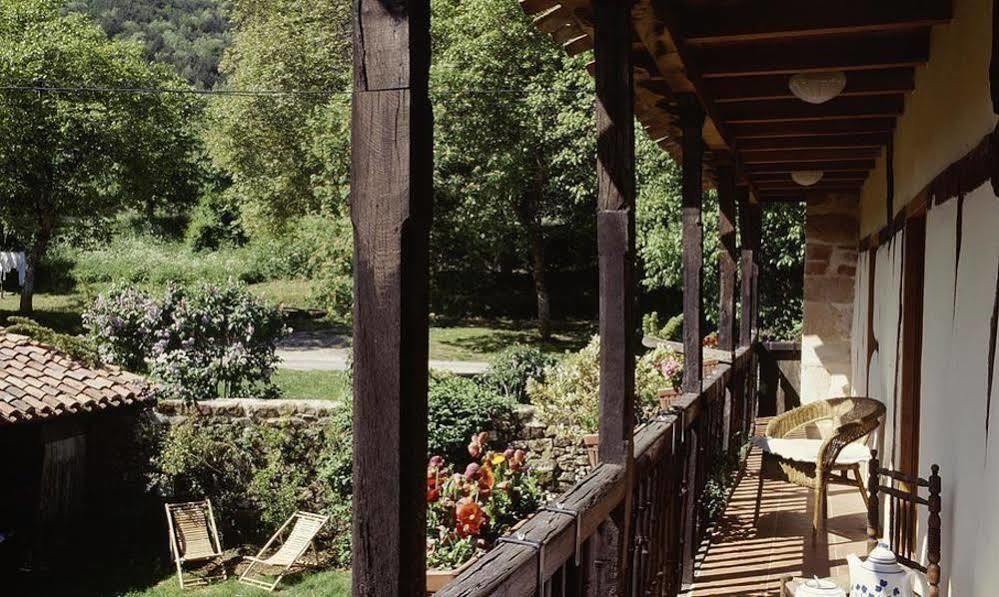 La Gandara Guest House Crespo Екстериор снимка